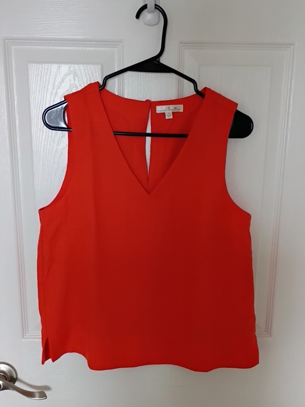 nine britton Orange V-Neck Sleeveless Tp, M